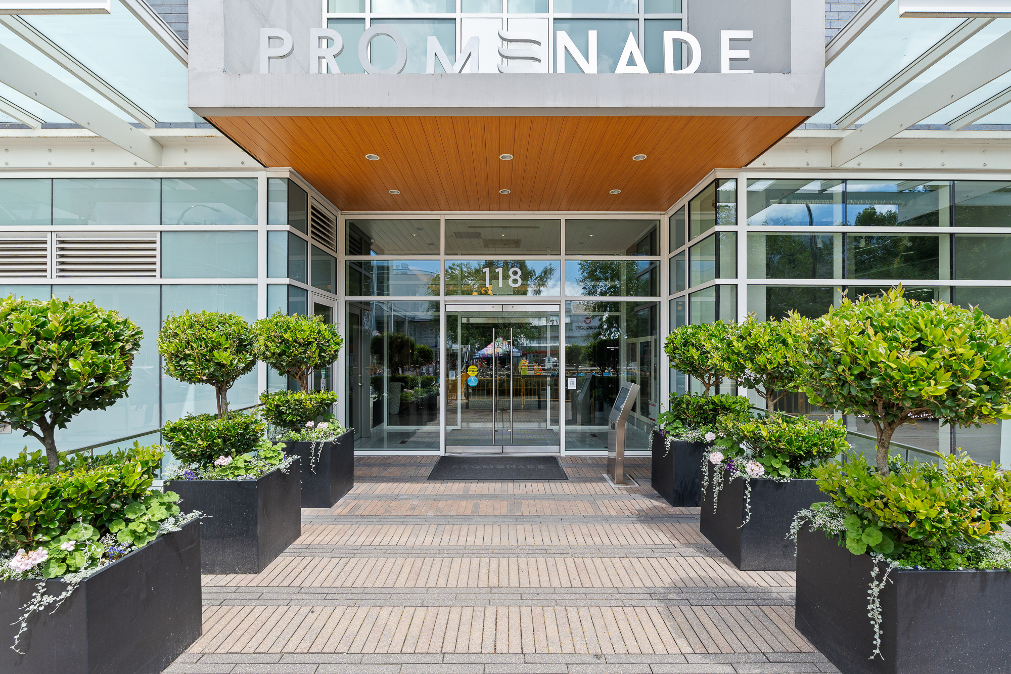 #1406 - 118 Carrie Cates Court